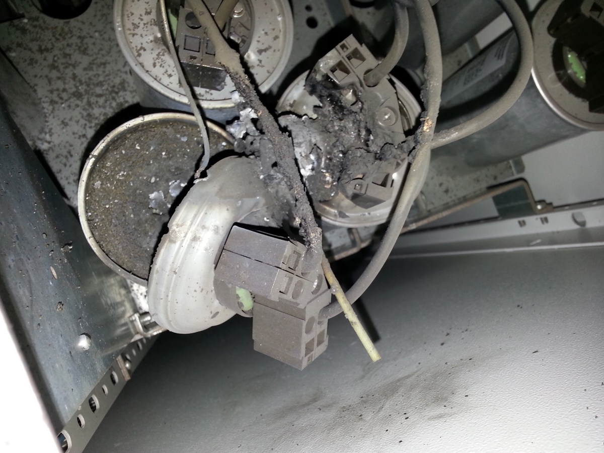 Why Variable Speed Compressor Inverters Fail After Christmas Shutdown (And How to Prevent It)